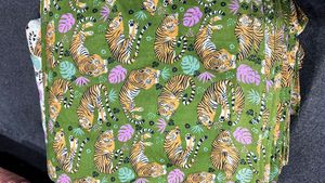 Tissu en coton peigné tissé léger, absorbant l'humidité, respirant, écologique, uni, imprimé tigre, Le Souvenirs - Product Image 5