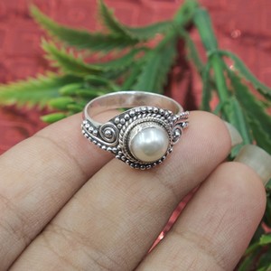 Anillo Espiral Boho Hecho a Mano en Plata de Ley 925 con Madreperla, Joyería Vintage con Filigrana, Chapado en Oro Rosa y Amarillo, Ideal para Regalo - Product Image 6