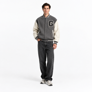 Chaqueta Varsity Gris para Hombre, Mezcla de Lana, Mangas con Botones Decorativos, Cierre con Botones Cubiertos, Corte Cuadrado, Estilo Urbano Personalizado, Transpirable, OEM - Product Image 1