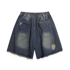 Pantalones cortos de mezclilla para hombre, de cintura media, rasgados, estilo casual, con cintura elástica, lavado a la piedra, dobladillo deshilachado, estilo tejido de poliéster - Product Image 2