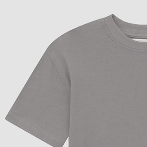 Col rond avec poche avant et logo personnalisé / Matière confortable et respirante pour la collection d'été, design élégant - Product Image 3