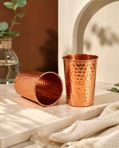 Juego de vasos de cobre puro con grabado floral tradicional indio, vasos de cobre grabados para beber agua, para la mesa del hogar. - Product Image 5