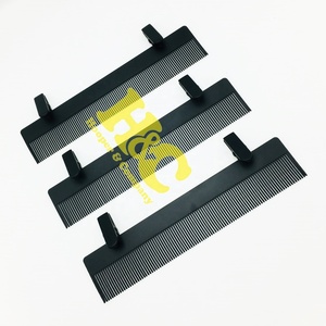 Soporte Profesional para Pelucas y Extensiones de Cabello, de Acero Inoxidable Negro, con Agarre Fuerte y Duradero, con Logotipo Personalizado - Product Image 2