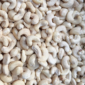 Wholesale Cashew <b>Nut</b> W210 Cashew <b>Nut</b> <b>Kernel</b> Santigo Vietnam Cheap Price, OEM ODM Packaging - Product Image 1