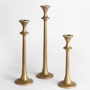 Support à bougie en métal artisanal de qualité supérieure, élégant, pour table, décoration intérieure, accent de décoration - Product Image 3