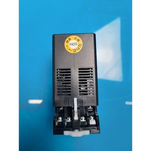 KONICS CN-6100-C2 Usado como está, piezas de equipos semiconductores antiguos - Product Image 2