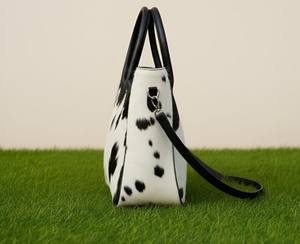 Nuevo Bolso Bandolera de Lujo para Mujer, Hecho a Mano en Cuero Genuino, Color Sólido, con Cierre de Alta Calidad, a la Moda, Recién Llegado - Product Image 3