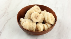BANANE CONGELÉE DE SOURCE DURABLE |   BANANES IQF DE HAUTE QUALITÉ EMBALLÉES SOUS VIDE EN GROS - Product Image 1