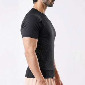 เสื้อยืดกีฬาแบบสลิมฟิต ระบายอากาศ แห้งเร็ว น้ำหนักเบา ช่วยพยุงกล้ามเนื้อ เหมาะสำหรับการฝึกซ้อมในยิม ประสิทธิภาพสูง - Product Image 3