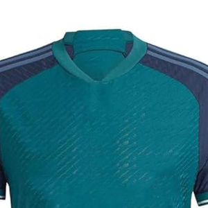 เสื้อฟุตบอลแขนสั้นคอวีสำหรับผู้ชาย BRG สีฟ้าอมเขียว ผ้าโพลีเอสเตอร์ซับเหงื่อ ทรงแอธเลติก ลายเรียบ ชุดกีฬา - Product Image 4