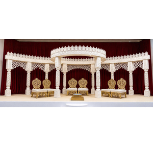 Nouvel Arrivage : Grand Mandap de Mariage Thème Rajwada, en Fibre de Verre pour Intérieur, Style Temple Indien du Sud, pour Cérémonie de Mariage Haut de Gamme - Product Image 1