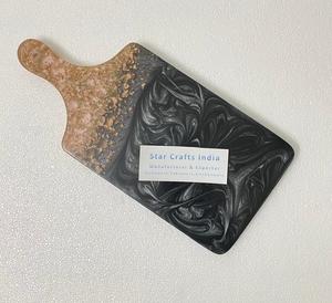 Planche à fromage en résine pour la décoration de cuisine, planche à charcuterie unique faite à la main, cadeau de pendaison de crémaillère, planche à découper motif paysage marin - Product Image 1