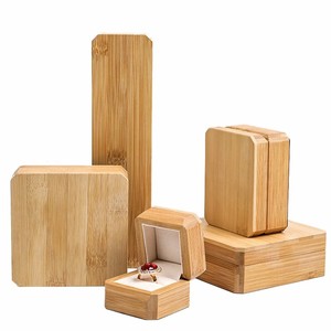 Caja de Joyería de Madera Natural, Forma Cuadrada, Diseño Simple con Tapa para Almacenamiento, Hecha en Vietnam - Product Image 6