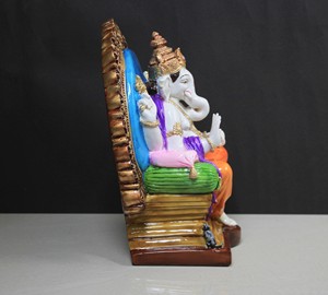 Statue de Ganesh assis multicolore en résine artisanale Nirmala, figurine Ganpati pour la décoration de la maison et du temple - Product Image 3