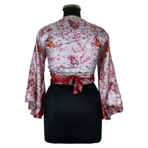 เสื้อกล้ามแฟชั่นอินเดียทำมือสำหรับผู้หญิง คอวี ใส่เที่ยวทะเลช่วงฤดูร้อน เสื้อครอปท็อป ฟรีไซส์ แขนทรงกระดิ่ง สวมใส่สบายๆ สำหรับงานปาร์ตี้และโอกาสทั่วไป - Product Image 6
