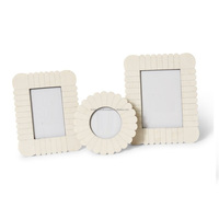 Cadre photo en os blanc incrusté |   Ensemble de cadres photo en résine à bords festonnés pour décoration de table, maison, hôtel, vente en gros