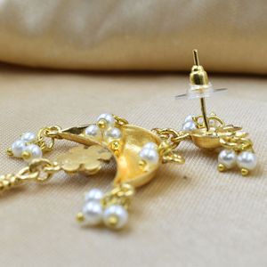 Boucles d'oreilles créoles dorées mates, ornées de pierres, style traditionnel, dernières tendances, magnifiques, pour filles et femmes. - Product Image 4