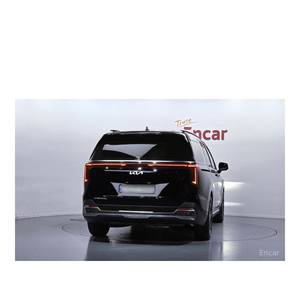 Kia Carnival Signature 2023 de 9 Plazas con Cámara Trasera, Caja de Cambios Automática, Asientos de Cuero, 25,856 km, Diésel, Volante a la Izquierda - Product Image 4