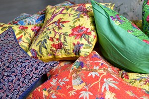 Bohemian Floral Printed Cotton Kantha Stitched Customizable Cushion Cover Square <b>Shape</b> Handmade Hotel Home Decor Envelope - Product Image 3