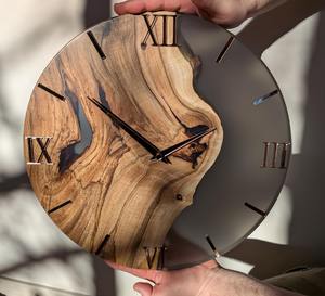 Handcrafted Rustic Wooden <b>Wall</b> <b>Clock</b> Natural Log Design <b>Unique</b> Asymmetrical Home Decor At Best Price - Product Image 1