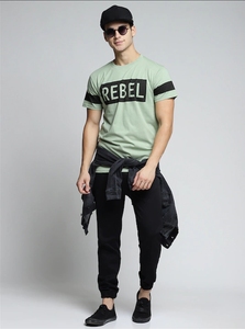 Camiseta Casual de Manga Corta para Hombre, Color Verde Claro, Cuello Cruzado, Tejida, Ecológica, 100% Algodón, Transpirable, para Verano - Product Image 3