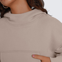 Sweat-shirt court à capuche surdimensionné personnalisé pour femme, couleur unie, épaules tombantes, manches longues, en coton tricoté, printemps, broderie 3D ODM