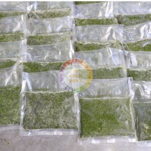 Feuilles de Manioc Congelées IQF 500g, Prêtes à Cuisiner pour la Cuisine Africaine (Saka Saka, Pondu, Manioc, Yuca), Feuilles de Manioc Congelées Broyées - Product Image 5