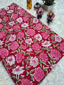 ผ้าฝ้ายพิมพ์ลายบล็อกด้วยมือแบบใหม่ ขนาด 60*60 ซม. ผ้าสำหรับตัดเย็บ 100% ผ้าฝ้ายแท้จาก Taj Group มีสินค้าพร้อมส่ง - Product Image 1