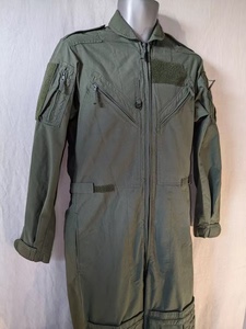 Mono de Trabajo Color Verde Oliva para Hombre, con Cierre de Cremallera, Cuello Alto, Bolsillos Tácticos, Material de Poliéster - Product Image 2