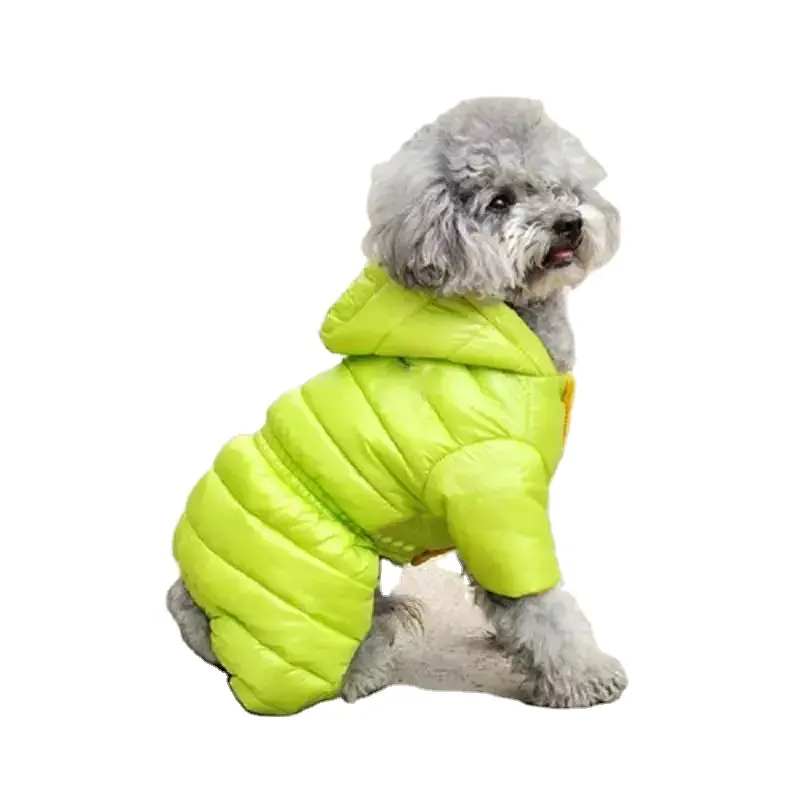 Commercio all'ingrosso Pet Custom Designer abbigliamento sportivo impermeabile riscaldato vestiti per cani stile mantello cappotti e giacca invernali per cani