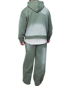 Conjunto deportivo informal con efecto lavado ácido para hombre, ideal para entrenamientos y para estar en casa, a precios bajos. - Product Image 2