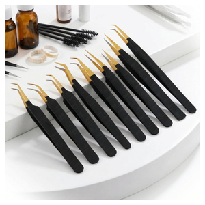 Pince à épiler pour extensions de cils, ensemble de pinces de précision à pointe en fibre avec embout doré, pinces d'isolation noires mates en acier inoxydable pour usage professionnel en salon - Product Image 1