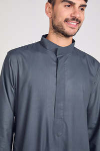 Wholesale <b>Men</b> <b>Thobes</b> Manufacturer OEM Services Summer Modern 2024 Embroidered Islamic Thobe Jubbah <b>for</b> <b>Men's</b> - Product Image 4
