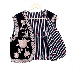เสื้อกั๊กปักลายดอกไม้ฤดูหนาวแบบยั่งยืน  บุด้วยผ้าฝ้ายคอตตอนสไตล์วินเทจ  ให้ความสบายเหมือนเสื้อโค้ท สำหรับผู้หญิง - Product Image 4