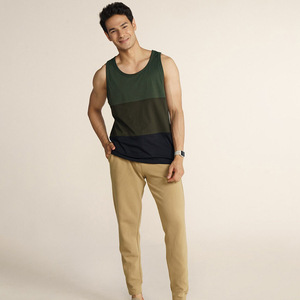 OEM Service Men's High Quality Regular Fit Tank Top Breathable Summer Casual Knitted Style New Design for Weightlifting - Product Image 2