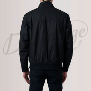 เสื้อแจ็คเก็ตบอมเบอร์สีดำสำหรับผู้ชาย แจ็คเก็ตนักบินน้ำหนักเบา สวมใส่สบาย ทรงเข้ารูป กันลม ผ้าแคนวาส คอตตอน สไตล์แฮร์ริงตัน - Product Image 3