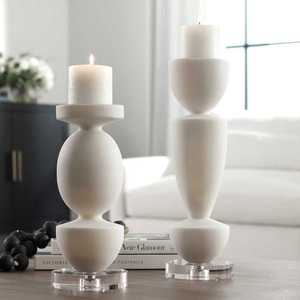 Ensemble de porte-bougies sculpturales modernes blancs avec base en cristal, forme ronde, design minimaliste nordique pour une décoration intérieure de luxe - Product Image 6