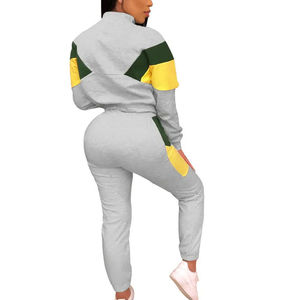 Ensemble de jogging d'hiver personnalisé de haute qualité pour femmes, 100% coton, tricot uni, capuche avec cordon de serrage, polaire, écologique, respirant - Product Image 2