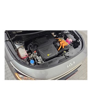 Kia Niro Signature 2022, Estándar de Emisiones Euro V, Volante a la Izquierda, Asientos de Cuero, 74,896 km - Product Image 6