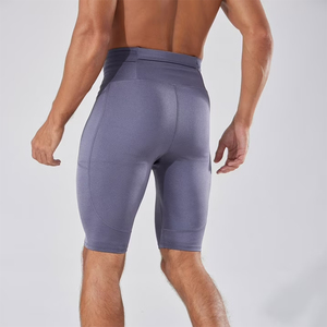 Short de sport décontracté gris léger et respirant à taille élastique avec poche pour la course et l'entraînement - Product Image 2