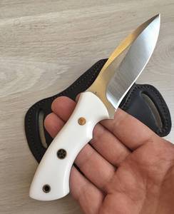 มีดสกินเนอร์เหล็ก J2 คุณภาพสูง ขนาด 8 นิ้ว ใบมีดทรงดรอปพอยต์แบบเต็มด้าม ด้ามจับหุ้มหนังปรับแต่งได้ สำหรับการล่าสัตว์ รับผลิตแบบ OEM - Product Image 6