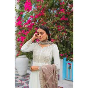 DESIGNER CHINON SOIE BRODERIE SEQUENCE TRAVAIL ROBE BAS AVEC DUPATTA BRUN - Product Image 2
