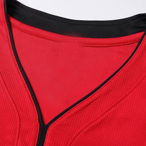 Ensemble maillot et short de basketball personnalisés rouge et noir, uniforme d'équipe sans manches imprimé par sublimation avec motif tie-dye - Product Image 3