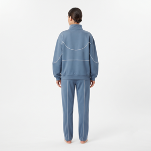 Conjunto de Sudadera Oversize de Poliéster con Media Cremallera y Ribete en Contraste Blanco para Mujer con Logotipo Personalizado y Pantalón Jogger - Venta al por Mayor - Product Image 2