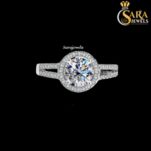 Anillo de Moissanita Corte Princesa VVS de Alta Demanda: Claridad y Brillo Deslumbrantes para el Propuesto Perfecto, Disponible para Exportación - Product Image 3