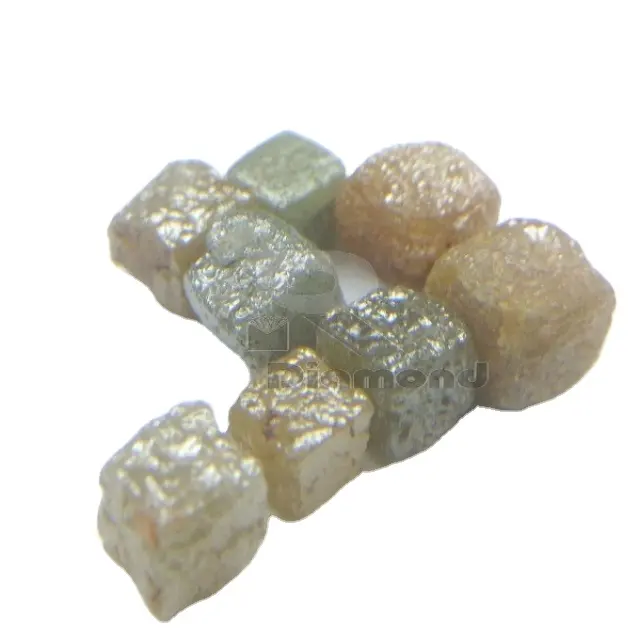 4 MM 0.75 karat başına kongo Cubs doğal kaba elmas ham kesilmemiş yeşil mavi küp fiyat yüzük başına