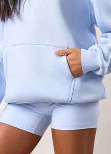 Conjunto Deportivo Unisex Oversize con Pantalones Acampanados, Moderno, Cómodo, Ideal para Uso Diario y Estilo Urbano - Product Image 4