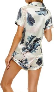 Conjunto de pijamas de satén floral para mujer, manga corta, botones en la parte delantera, cuello vuelto, ropa de dormir elegante, pantalones cortos de verano, 2 piezas - Product Image 5