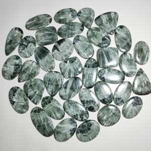 Lote al por mayor de cabujones de serafinita natural |   Piedras Sueltas de Serafinita Verde Lisa para Joyería de Macramé, Gemas Mahnaj - Product Image 1