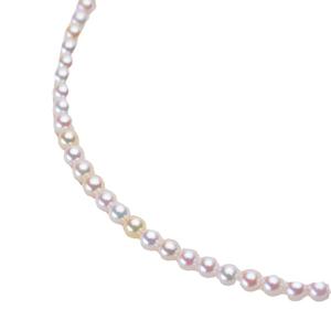 Collier en perles d'Akoya en or 18 carats importé du Japon, 3-3,5 mm, rond, forte luminosité, couleur bonbon, culture d'eau de mer naturelle - Product Image 5
